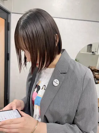 ミディアム カラー AiM 大名　似合わせカットのヘアスタイル