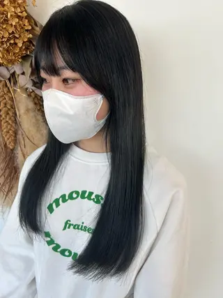 ロング カラー フルヤ ユウキのヘアスタイル