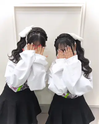 ロング ヘアアレンジ lien ヒジリのヘアスタイル