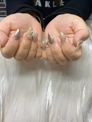 ネイル EE.Nail所属・FuFu.Nail 2️⃣番のネイルデザイン