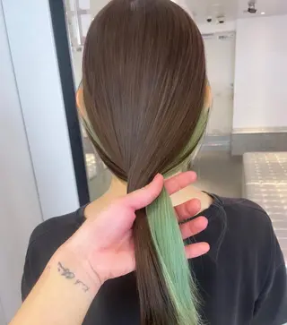 セミロング カラー 🟧オシャレ女子多数 アツシ🟧のヘアスタイル