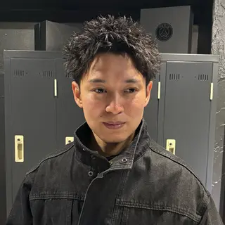 ショート メンズ スパイキーショート アメ村【戸兵吏駒】のヘアスタイル