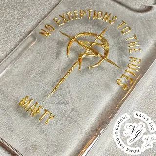 島屋 千奈美のネイルデザイン