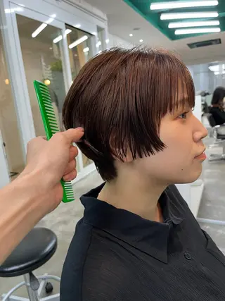 ショート カラー 堀江/心斎橋/西大橋 四ツ橋【Vers】のヘアスタイル