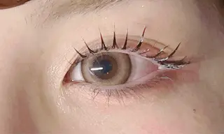 マツエク・マツパ 艶髪カラー/ LoLo. ユキナのマツエク・マツパデザイン