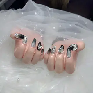 ネイル Rino momo京橋のネイルデザイン