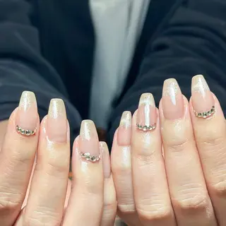 ネイル ishiro 🍂のネイルデザイン