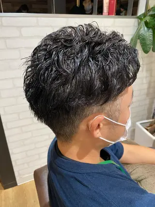 パーマ メンズ 新谷 桃子のヘアスタイル