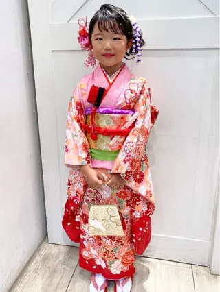 キッズ 白髪ぼかしハイライト 着付けヘアアレンジのその他イメージ