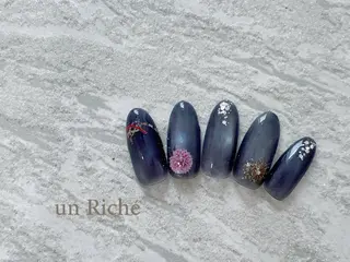 ネイル 深井 聖羅のネイルデザイン