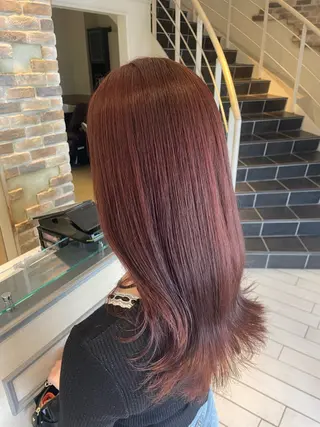 ロング 佐久間 成恵のヘアスタイル