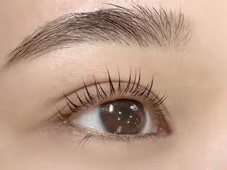 マツエク・マツパ Lapis.eye&blowsalon所属・Lapis eye&blowのマツエク・マツパデザイン