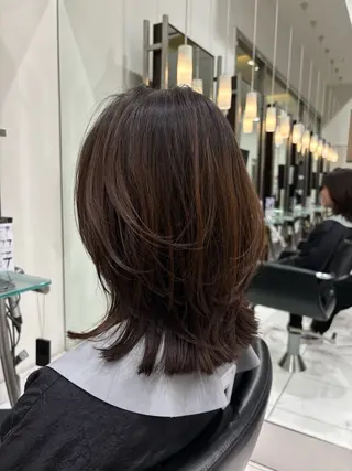 セミロング 大根 凜子のヘアスタイル