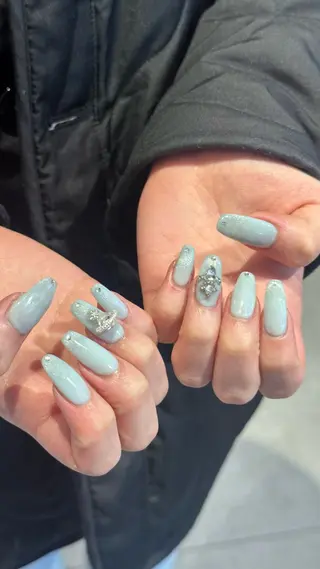 ネイル 🎀韓国レイヤー特化 🎀ベージュ/ミクのヘアスタイル