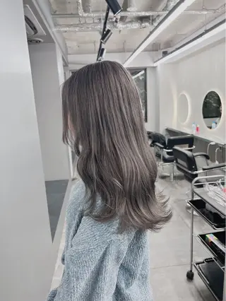 ロング ベージュ/グレージュ 🧸あやか/表参道のヘアスタイル