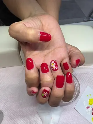 ネイル SINCERELY シンシアリー🌈のネイルデザイン