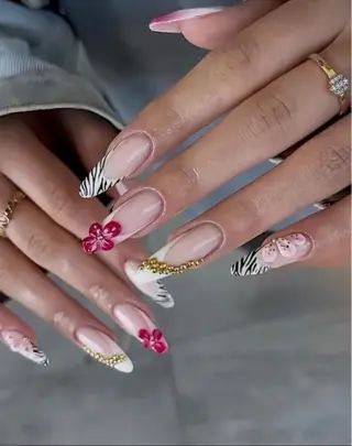 ネイル Lee Ainのネイルデザイン