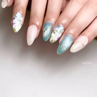 ネイル calm 〔ｶｰﾑ〕のネイルデザイン