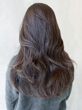 セミロング カラー ITbyALBUM 藤沢店のヘアスタイル