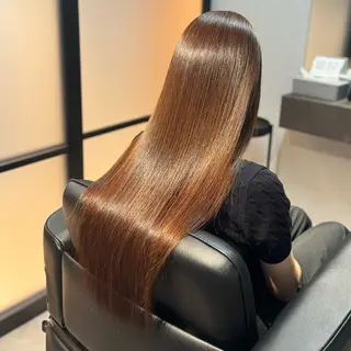 ロング パーマ ブリーチなしカラー I 髪質改善Ⅰたつやのヘアスタイル