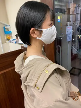 ショート カラー せこぐち まいのヘアスタイル