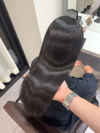ロング 髪質改善× ブリーチなしyutoのヘアスタイル