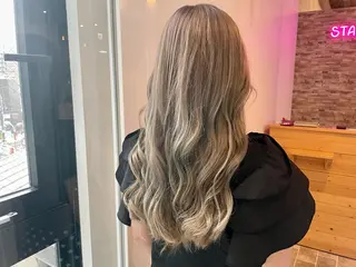 ロング SALOWIN心斎橋Suite店所属・洗っても取れない 髪質改善|OJIROのヘアスタイル