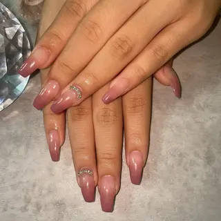 ネイル One Na1l ゆい☺︎のネイルデザイン