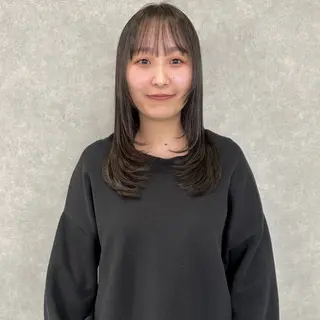 セミロング カラー はちすか るかのヘアスタイル