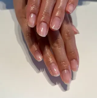 ネイル 自爪とネイルケア専門サロン　プリナチュール所属・吉岡 泉のネイルデザイン