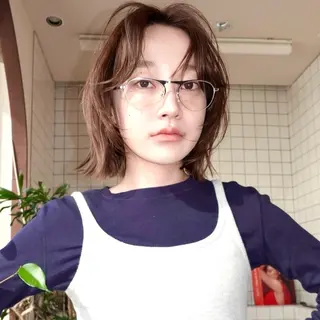 ショート カラー パーマ レイヤーカット ボブ　渋谷のヘアスタイル