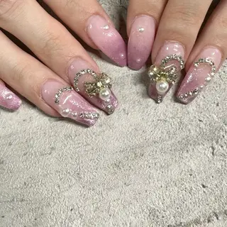 ネイル 東 千夏のネイルデザイン