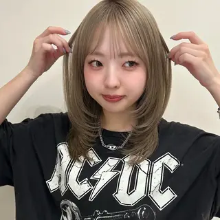 ミディアム カラー ayane🎀／ レイヤーカット💫のヘアスタイル