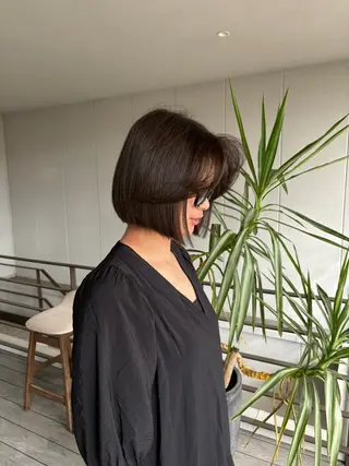 ショート カラー ⭐️海外レイヤー＆ ハイライト⭐️のヘアスタイル