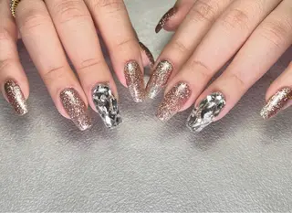 ネイル ネイリスト ハンのネイルデザイン