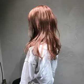 ロング 柔らかブラウン/顔周 りレイヤー♡ユウシのヘアスタイル