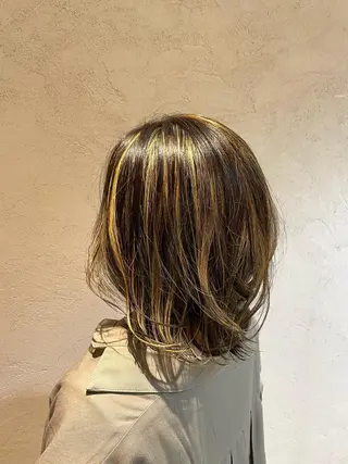 ミディアム カラー ueki ayaneのヘアスタイル