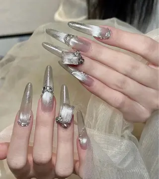 ネイル リセス 高田馬場のネイルデザイン