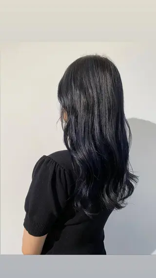 ロング 山内 愛可のヘアスタイル