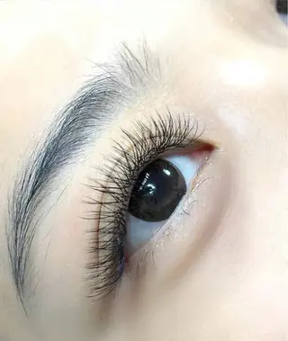 マツエク・マツパ あや🥑 チルザルトサロンのマツエク・マツパデザイン