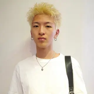 ショート メンズ ハイトーン/パーマ/ メンズ / 櫻本🌐のヘアスタイル