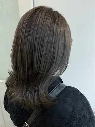 ミディアム カラー 🍜のばた 🍜のヘアスタイル