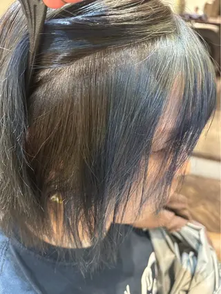 カラー 森 泉琴のヘアスタイル