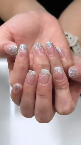 ミディアム MAXKELLY KAORIのネイルデザイン