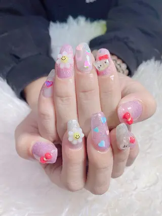 ネイル n o q r m. n a c h iのネイルデザイン