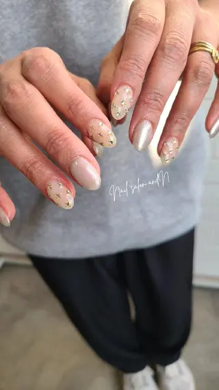 ネイル and Nのネイルデザイン