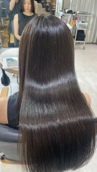 ロング ハッシュカット🖤 レイヤー/透けカラーのヘアスタイル