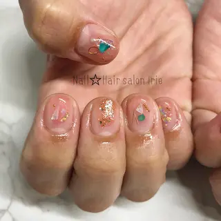 ネイル Hair salon Irie所属・與儀 知佳のネイルデザイン