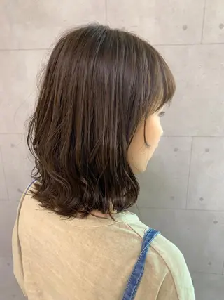 ショート カラー 檜皮 夢子のヘアスタイル