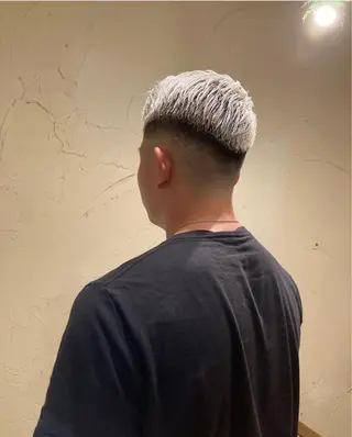 カラー 千葉 景虎のヘアスタイル